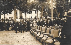 l'arrivée des officiels