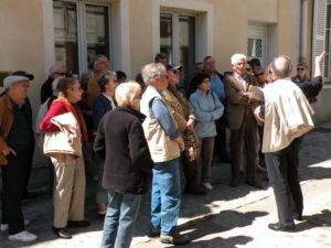 inauguration des plaques sur l'atelier de peinture/ sculpture de ses parents a Rambouillet